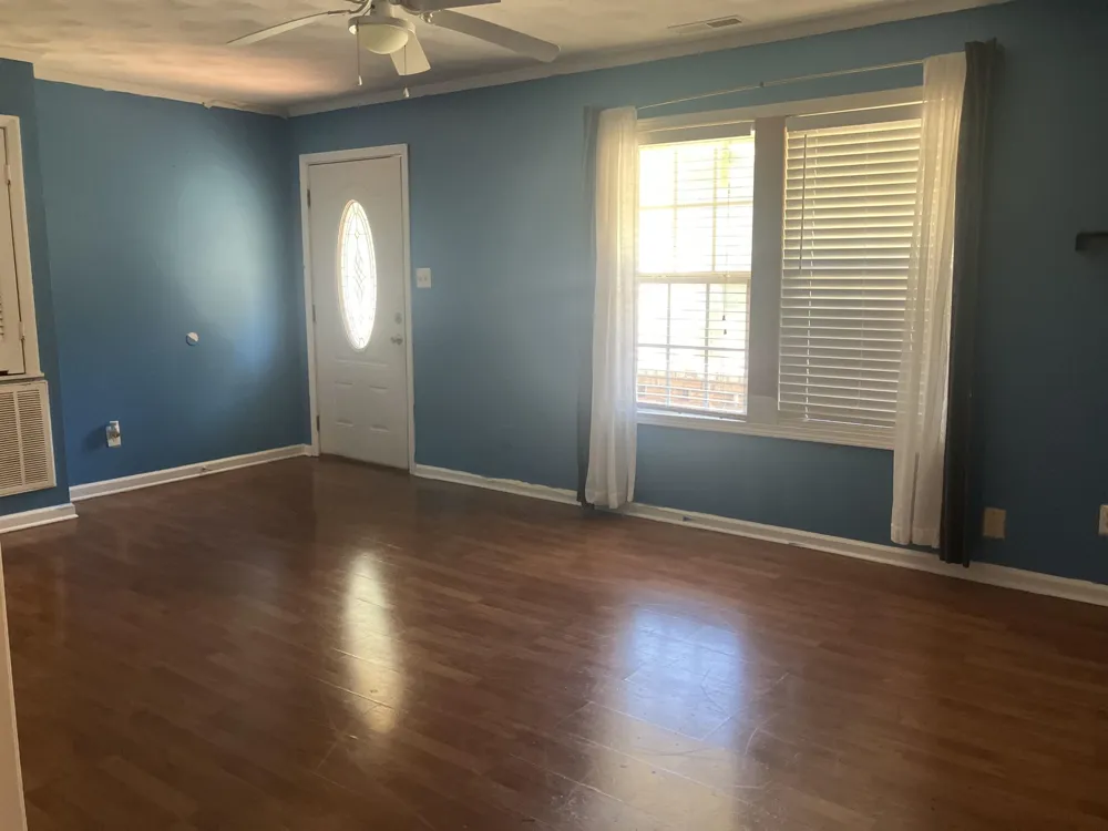 1112 EDGEWOOD AVE Brownsville, TN 38012