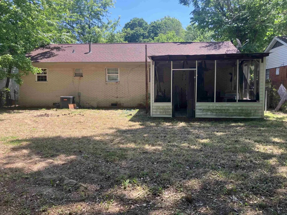 1112 EDGEWOOD AVE Brownsville, TN 38012
