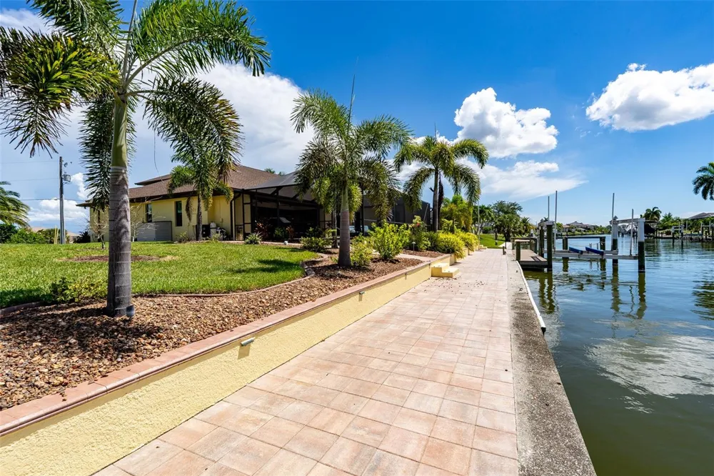 9326 ROSEBUD CIRCLE Port Charlotte, FL 33981