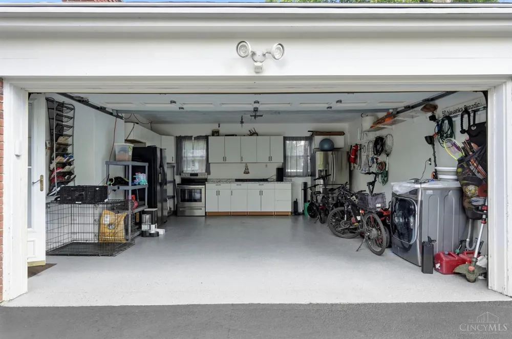 8949 Paw Paw Lane Sycamore, OH 45236