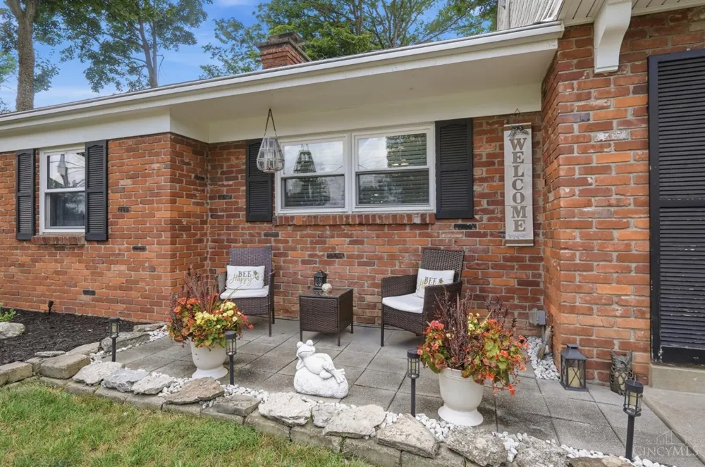 8949 Paw Paw Lane Sycamore, OH 45236