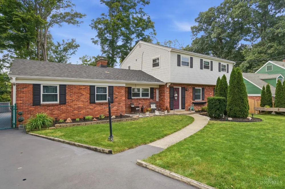 8949 Paw Paw Lane Sycamore, OH 45236