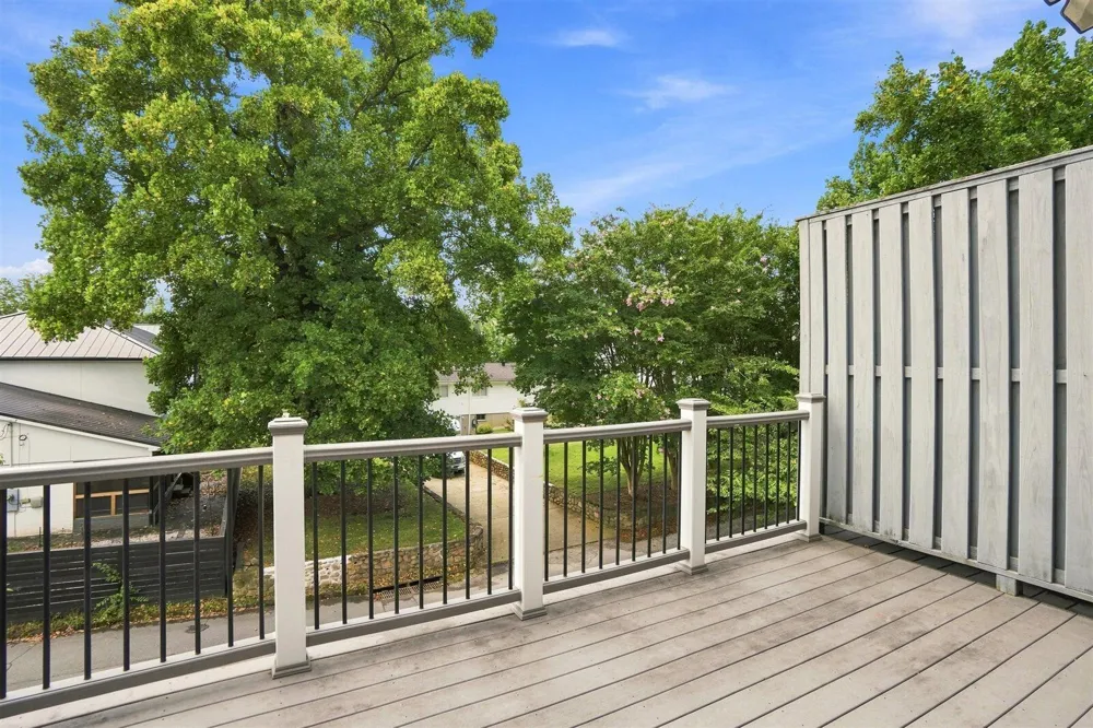 604 Barton Avenue Chattanooga, TN 37405
