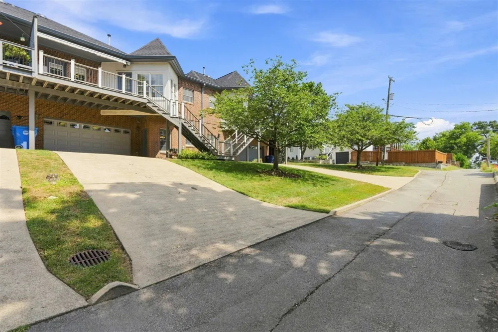 604 Barton Avenue Chattanooga, TN 37405