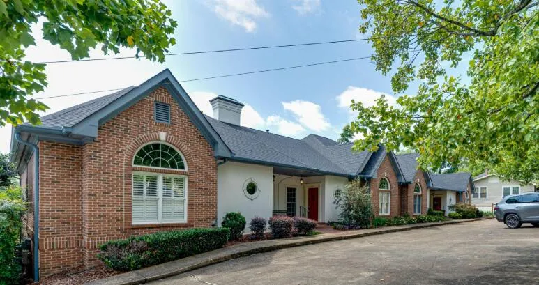 604 Barton Avenue Chattanooga, TN 37405