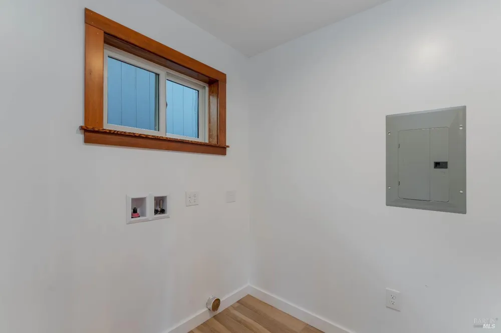 544 Redwood Avenue Ukiah, CA 95482