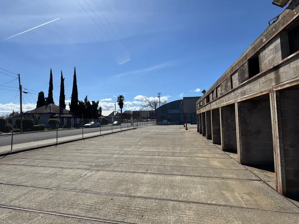 11 E Abbey Street Winters, CA 95694