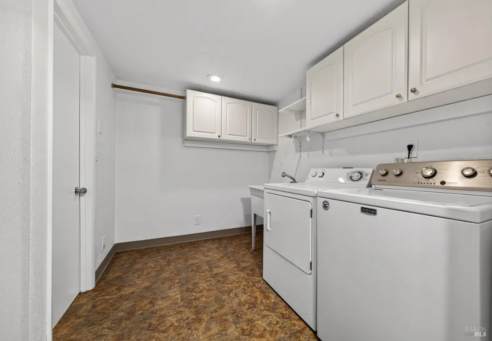 39 Corte Placida Greenbrae, CA 94904