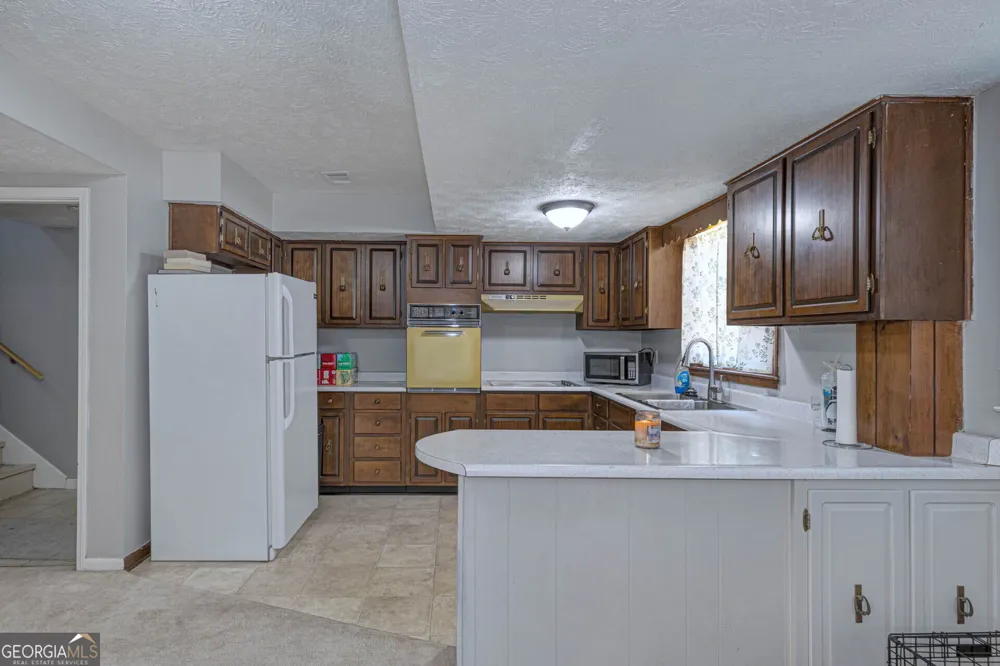 1245 MOOTY BRIDGE RD LaGrange, GA 30240