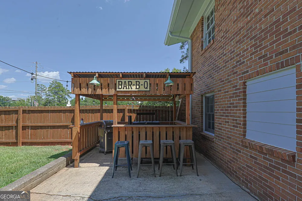 1245 MOOTY BRIDGE RD LaGrange, GA 30240
