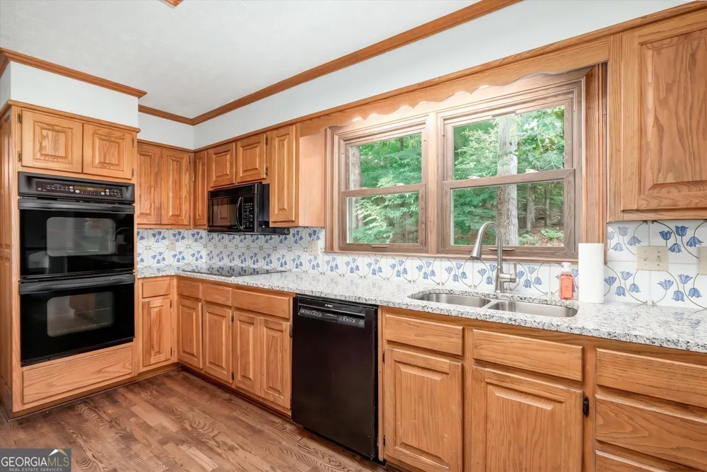 6088 Mill Stone RUN Tucker, GA 30087