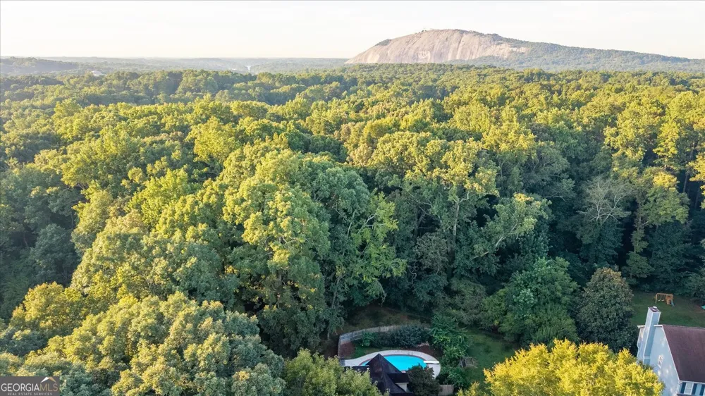 6088 Mill Stone RUN Tucker, GA 30087