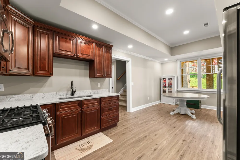 492 Jonney Thomas RD Cleveland, GA 30528