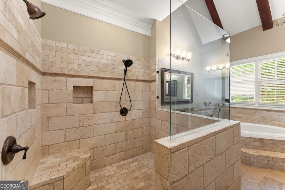 492 Jonney Thomas RD Cleveland, GA 30528