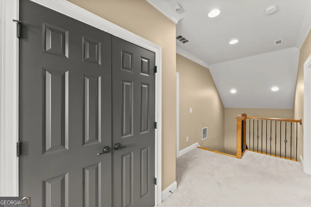 492 Jonney Thomas RD Cleveland, GA 30528