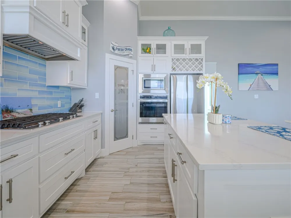 9 Northpointe Drive Rockport, TX 78382