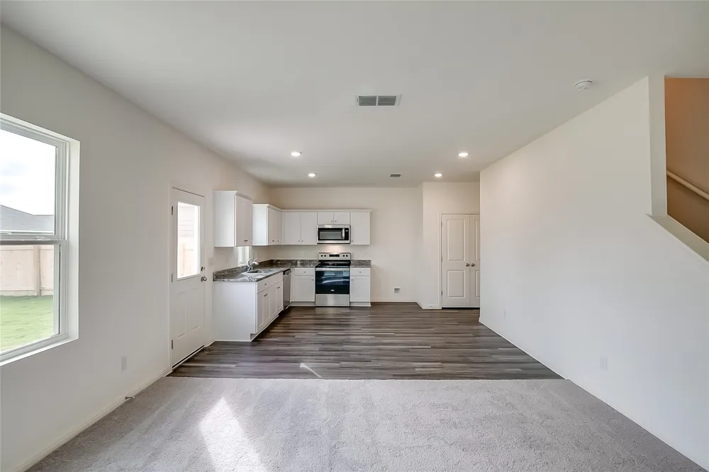 110 Blackbear Drive Hutto, TX 78634