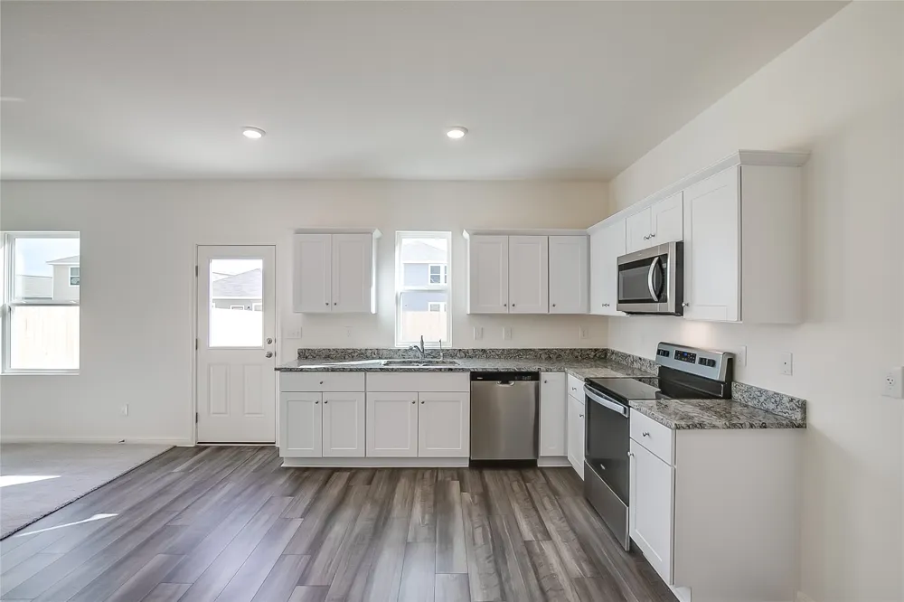 110 Blackbear Drive Hutto, TX 78634