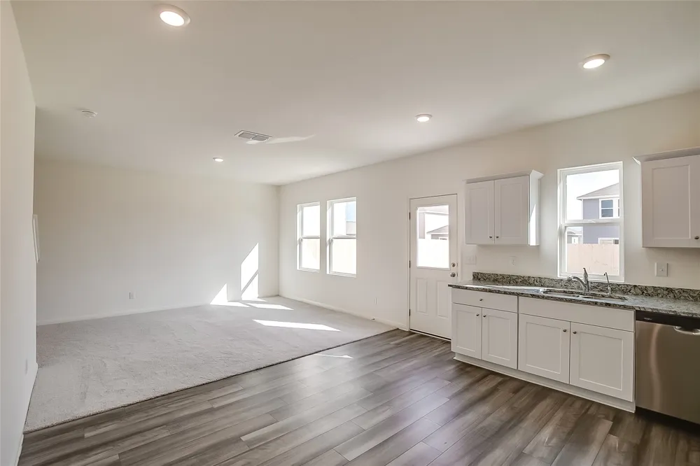 110 Blackbear Drive Hutto, TX 78634