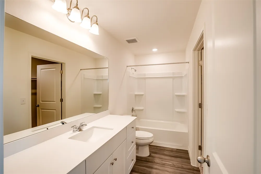 110 Blackbear Drive Hutto, TX 78634