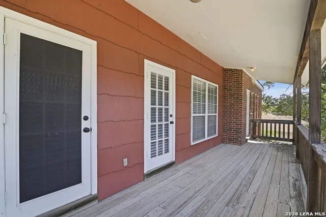 120 Merry Trl Hollywood Park, TX 78232