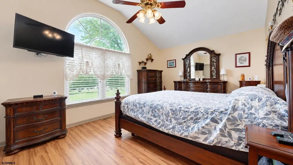 3093 Tremont Avenue Egg Harbor Township, NJ 08234