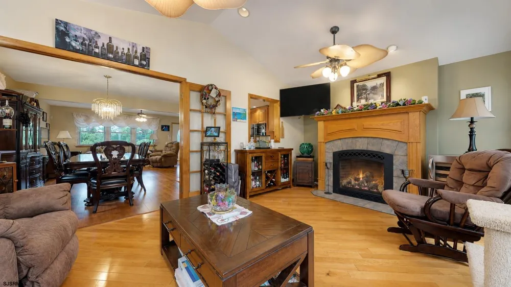3093 Tremont Avenue Egg Harbor Township, NJ 08234