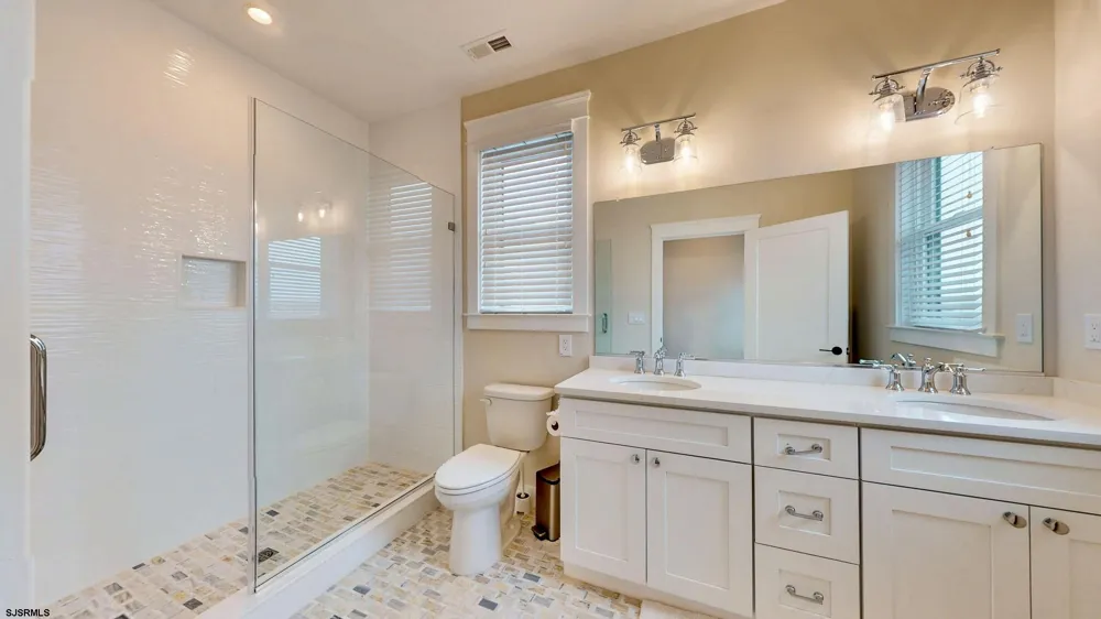 625 Bay Avenue Ocean City, NJ 08226