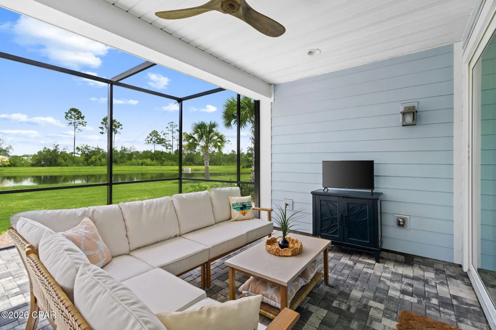 8725 Weekend Drive Panama City Beach, FL 32413