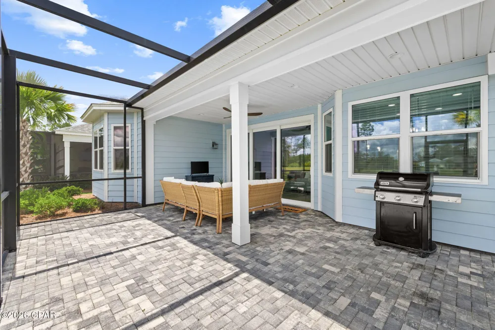 8725 Weekend Drive Panama City Beach, FL 32413