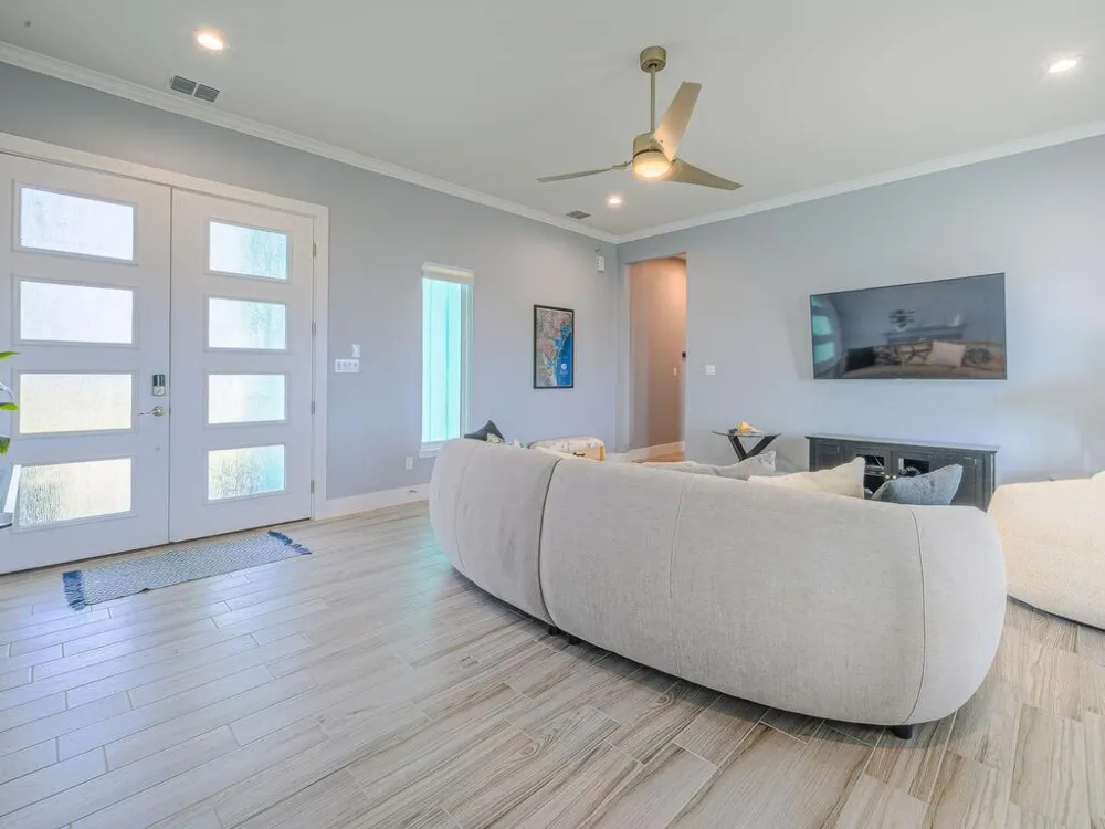 9 Northpointe Drive Rockport, TX 78382