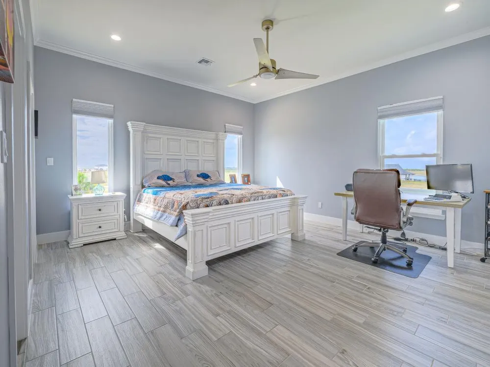 9 Northpointe Drive Rockport, TX 78382