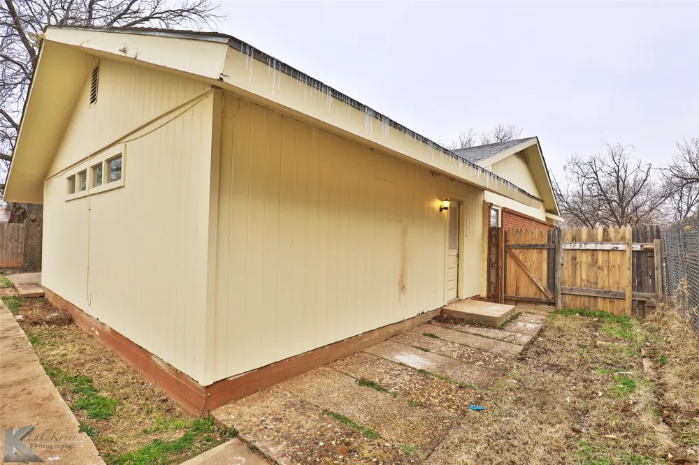 1413 Westview Drive Abilene, TX 79603