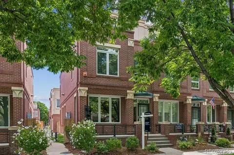 12 S Monroe Street