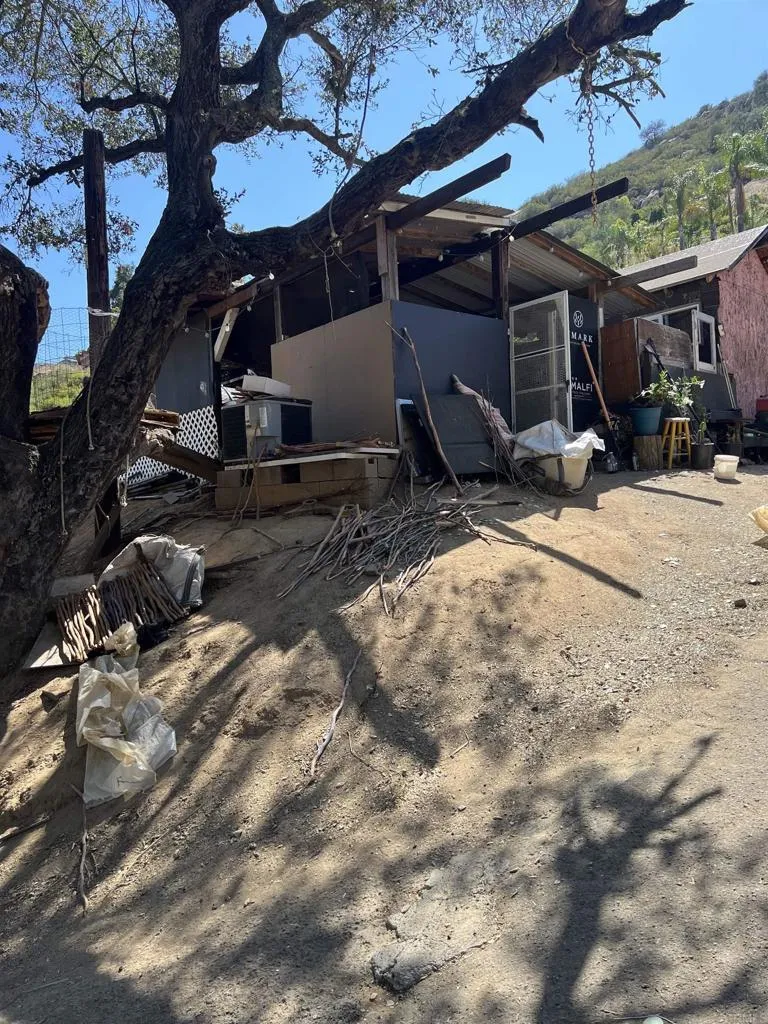 26336 Lake Wohlford Road Valley Center, CA 92082