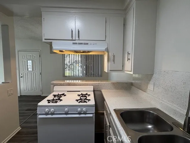 12437 Harris #H Lynwood, CA 90262