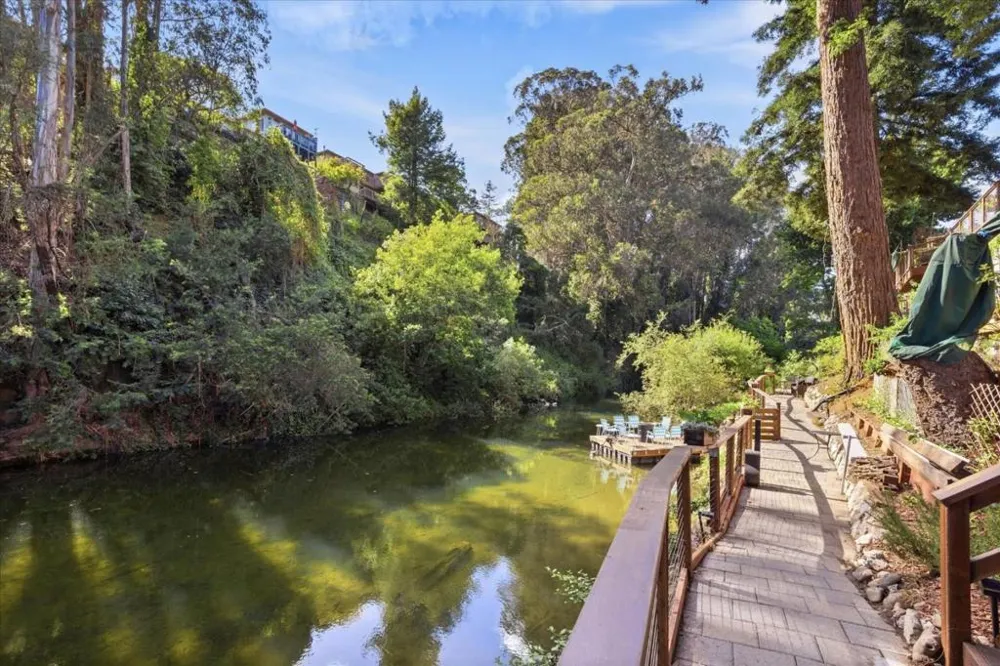 539 Riverview Drive Capitola, CA 95010