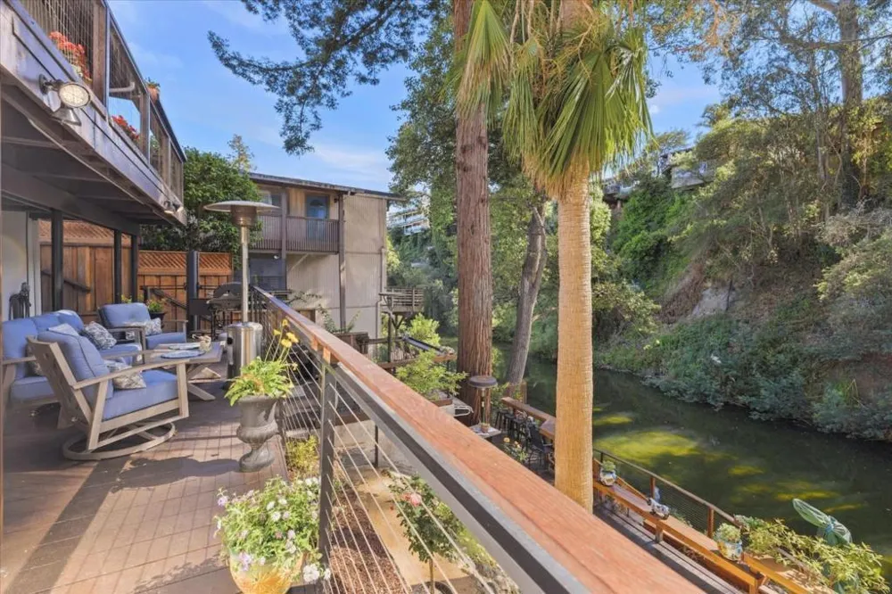 539 Riverview Drive Capitola, CA 95010