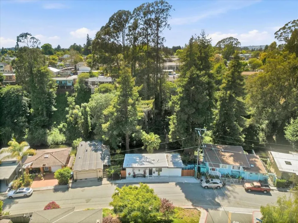 539 Riverview Drive Capitola, CA 95010