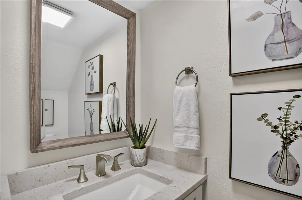7731 E Portofino Anaheim, CA 92808