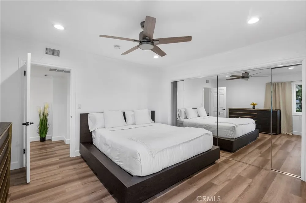 19538 Redwing Los Angeles, CA 91356