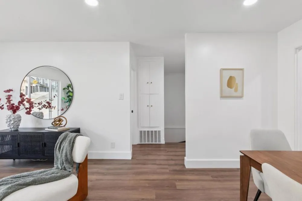 894 Burnett Avenue San Francisco, CA 94131