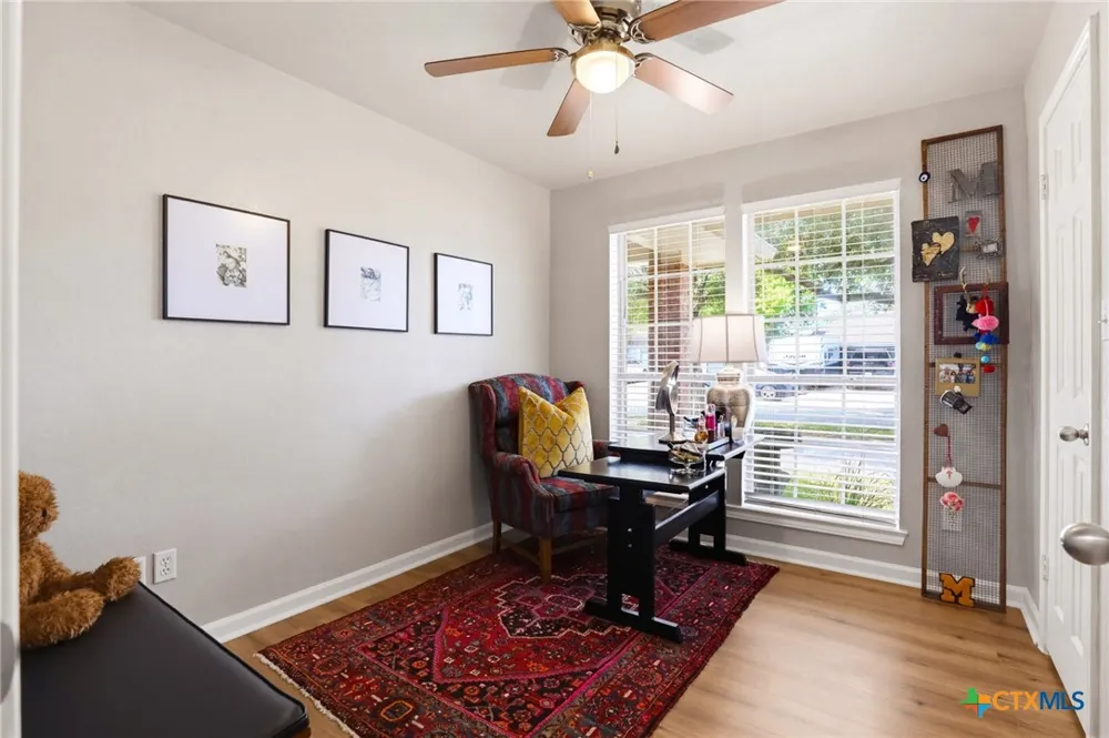 1510 Shadow Walk Lockhart, TX 78644
