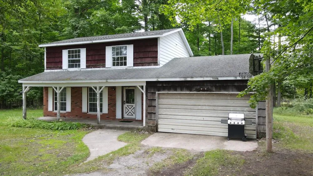 3305 S Coville Road Mikado, MI 48745