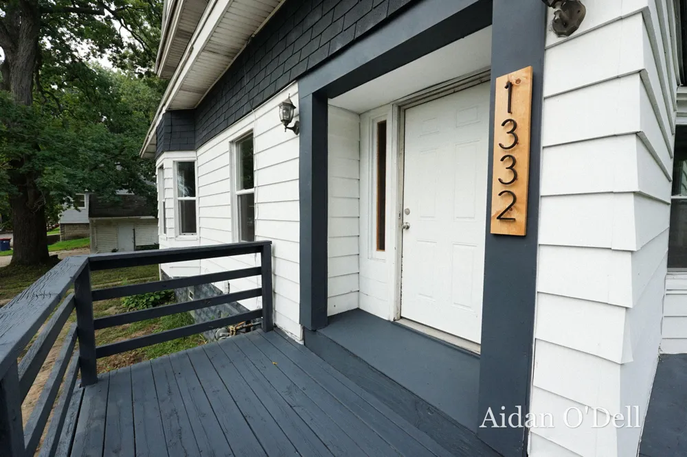 1332 Bridge Street NW Grand Rapids, MI 49504