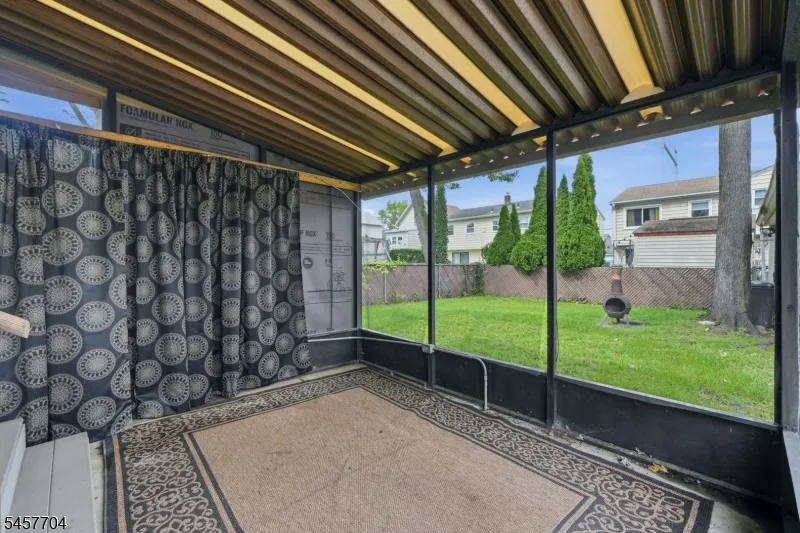 335 Dermody St Roselle, NJ 07203