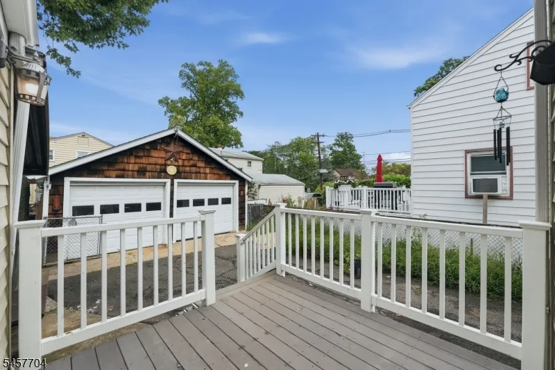 335 Dermody St Roselle, NJ 07203