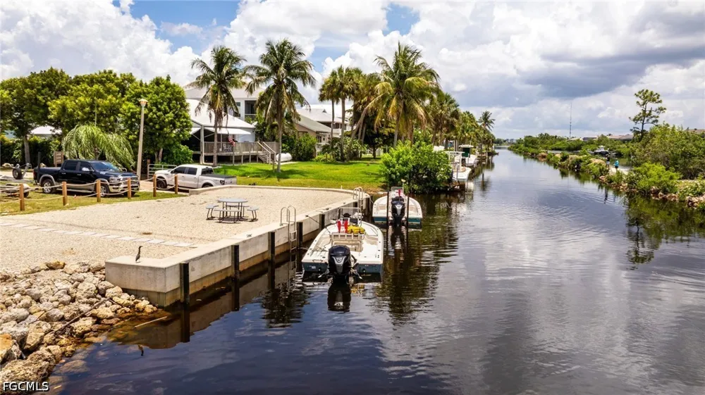 Birnam Wood Lane Fort Myers, FL 33908