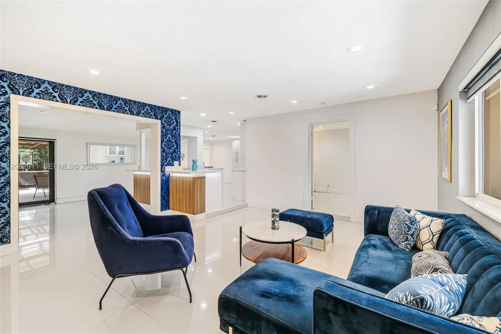 1718 NE 58th St Fort Lauderdale, FL 33334