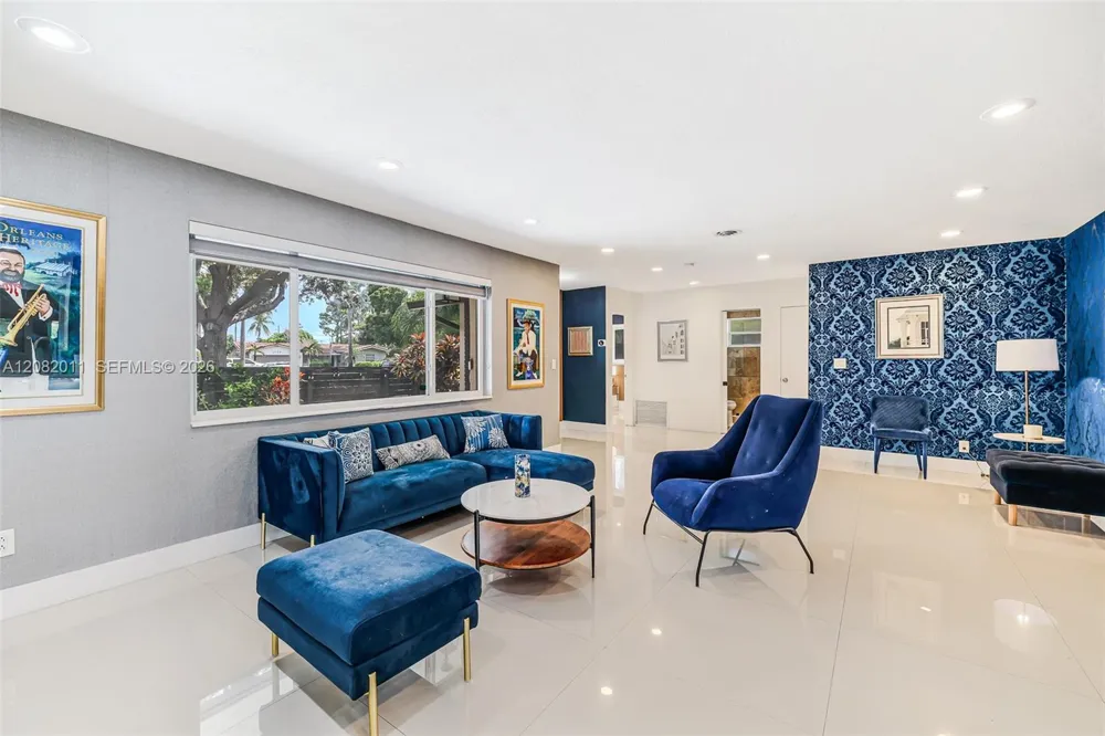1718 NE 58th St Fort Lauderdale, FL 33334